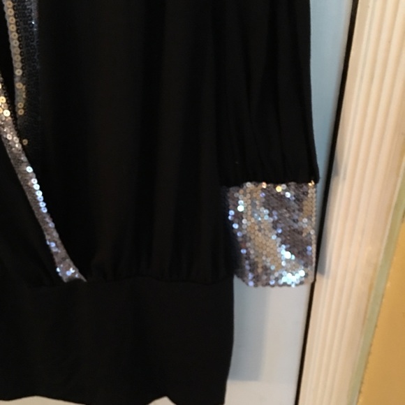 Black open back party dress - Picture 6 of 6